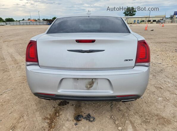 2C3CCAAG6MH558432 2021 CHRYSLER 300 Silver Vista trasera