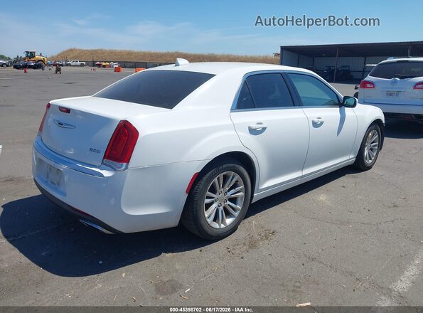 2C3CCAAG8JH117512 2018 CHRYSLER 300 White უკანა მარჯვენა