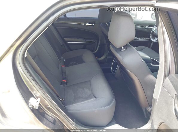 2C3CCAAG8KH676771 2019 CHRYSLER 300 Gray Vista de la etiqueta del VIN