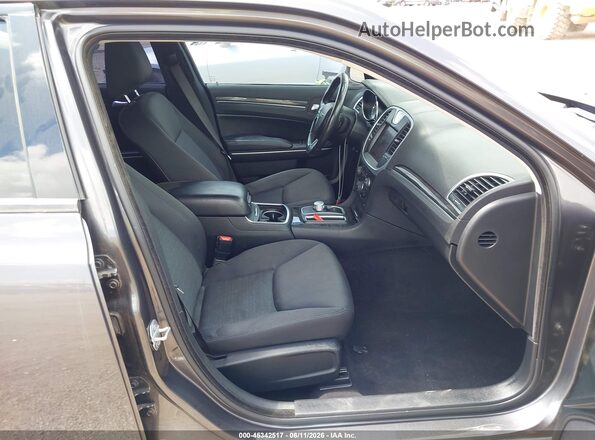 2C3CCAAG8KH676771 2019 CHRYSLER 300 Gray Vista interior delantera