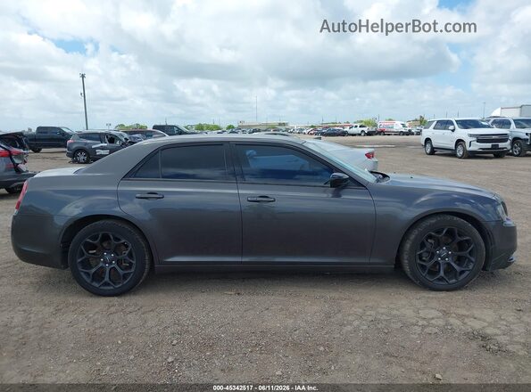 2C3CCAAG8KH676771 2019 CHRYSLER 300 Gray Vista interior trasera