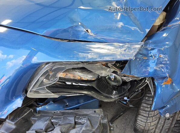 2C3CCAAG8LH158855 2020 CHRYSLER 300 Blue Vista de la etiqueta del VIN