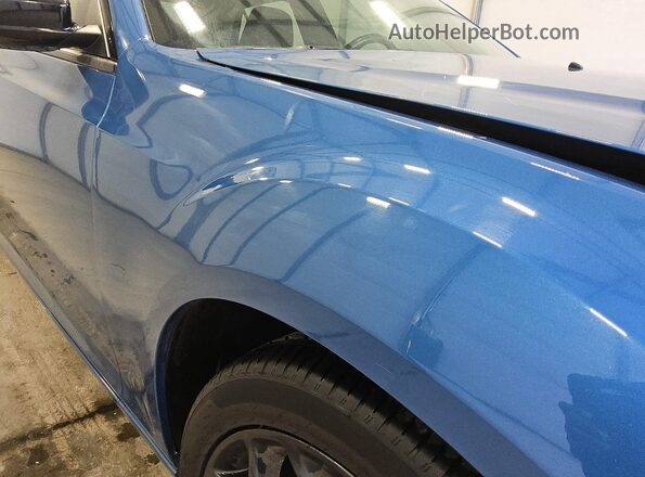 2C3CCAAG8LH158855 2020 CHRYSLER 300 Blue 
