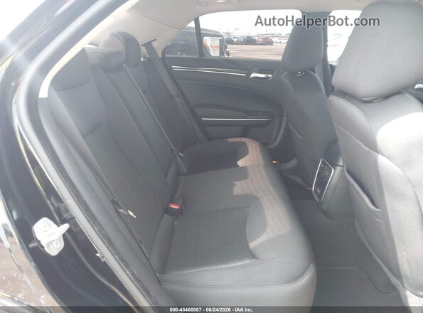 2C3CCAAG8PH613905 2023 CHRYSLER 300 Черный Вид наклейки с VIN-кодом