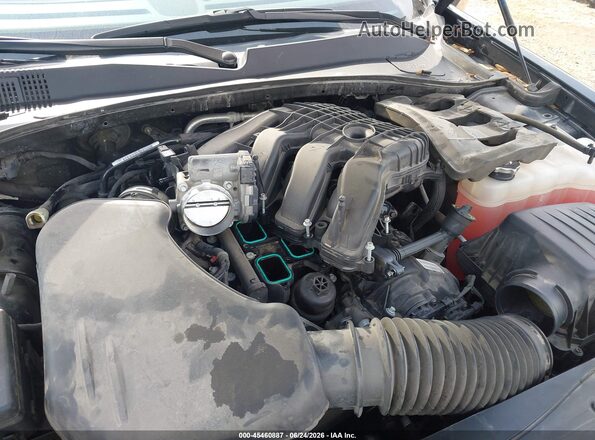 2C3CCAAG8PH613905 2023 CHRYSLER 300 Черный Вид задней части салона