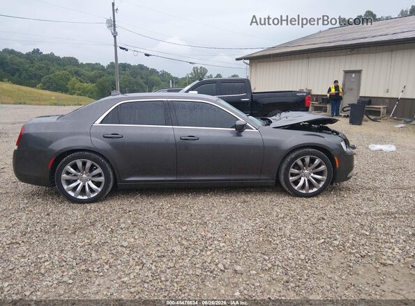 2C3CCAAG9JH232376 2018 CHRYSLER 300 Серый Панорамный вид салона 360°