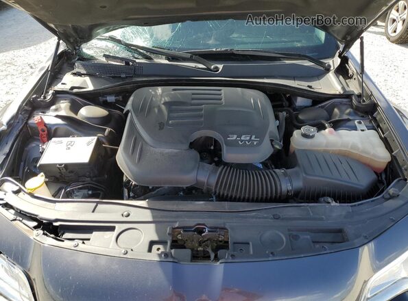 2C3CCAAG9PH509682 2023 CHRYSLER 300 Gray Widok wnętrza z tyłu