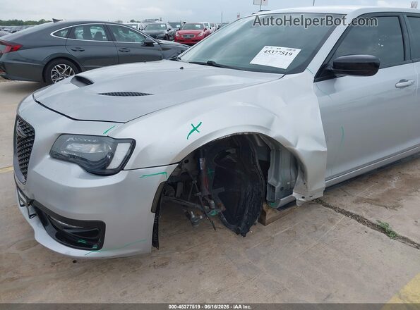 2C3CCAAGXPH585377 2023 CHRYSLER 300 Silver Вид спереду