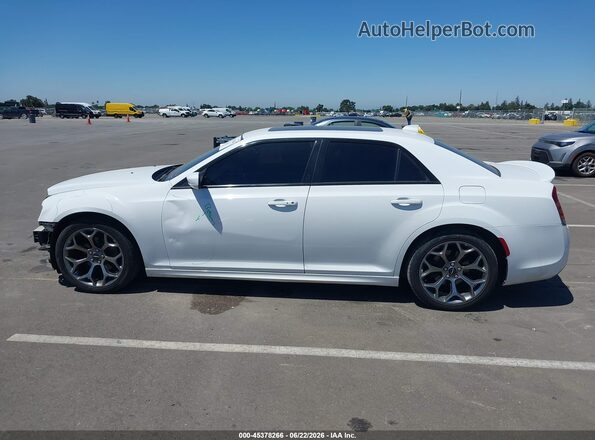 2C3CCABG0JH240168 2018 CHRYSLER 300 White 