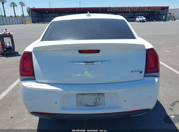 2C3CCABG0JH240168 2018 CHRYSLER 300 White 