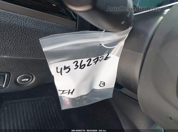 2C3CCABG1GH304422 2016 CHRYSLER 300 White 