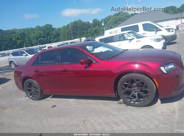 2C3CCABG1KH682717 2019 CHRYSLER 300 Burgundy Սալոնի հետևի տեսք