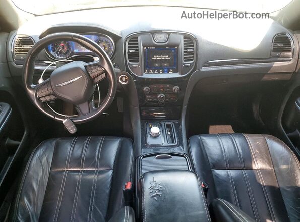 2C3CCABG2MH523921 2021 CHRYSLER 300 Black Dashboard view