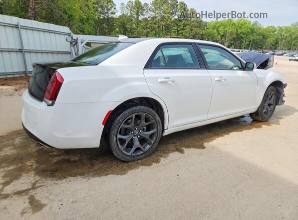 2C3CCABG2PH537712 2023 CHRYSLER 300 White Trasero derecho