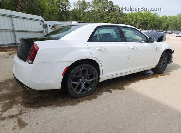 2C3CCABG2PH537712 2023 CHRYSLER 300 White 