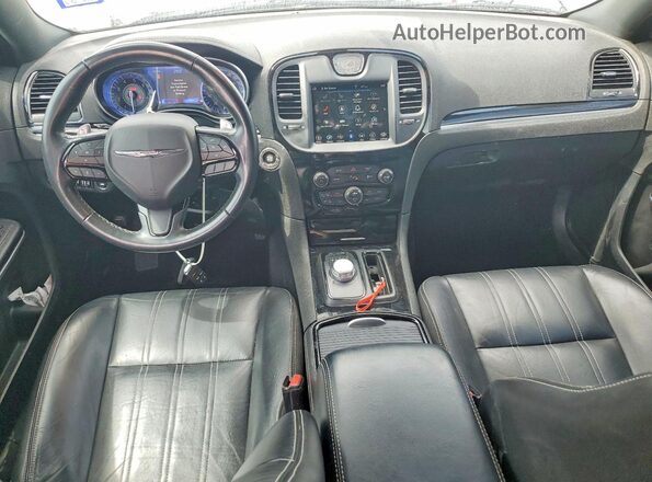 2C3CCABG3NH130883 2022 CHRYSLER 300 Белый Вид панели приборов