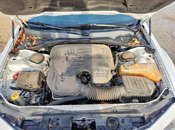 2C3CCABG3NH130883 2022 CHRYSLER 300 Белый Вид задней части салона