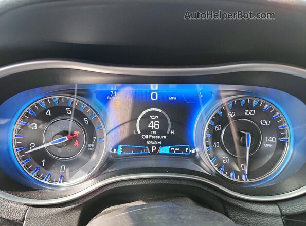 2C3CCABG3NH130897 2022 CHRYSLER 300 Черный Вид щитка приборов