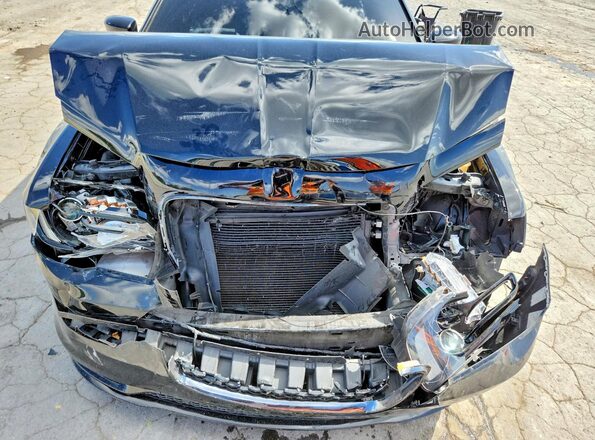 2C3CCABG3NH130897 2022 CHRYSLER 300 Черный Вид задней части салона