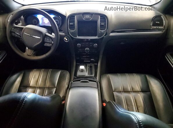 2C3CCABG3PH637267 2023 CHRYSLER 300 Gray Առջևի վահանակի տեսք