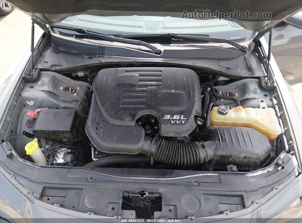 2C3CCABG4KH515428 2019 CHRYSLER 300 Gray Widok z tyłu