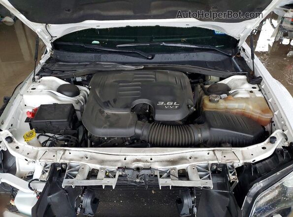 2C3CCABG7MH550189 2021 CHRYSLER 300 White Вид підкапотного простору