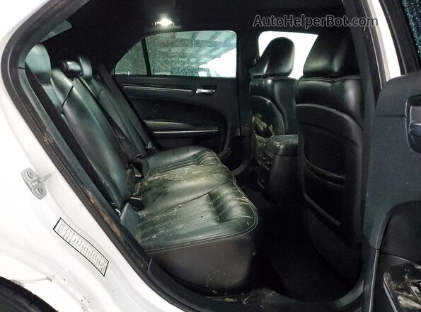 2C3CCABG7MH550189 2021 CHRYSLER 300 White Вид задньої частини салону
