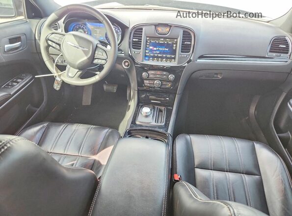 2C3CCABG7PH561102 2023 CHRYSLER 300 Black Вид панелі приладів