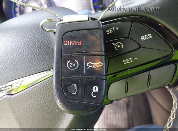 2C3CCABG8GH106260 2016 CHRYSLER 300 Gray Widok deski rozdzielczej