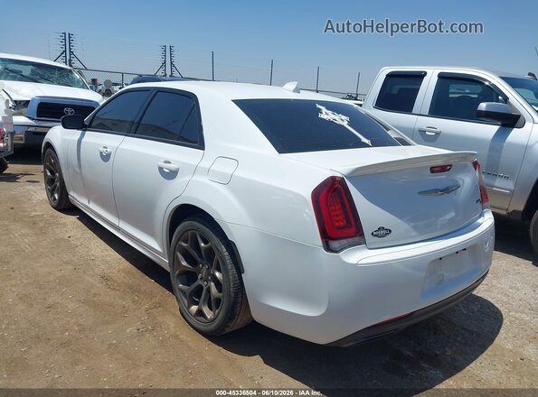 2C3CCABG8HH664675 2017 CHRYSLER 300 Белый Задняя левая четверть