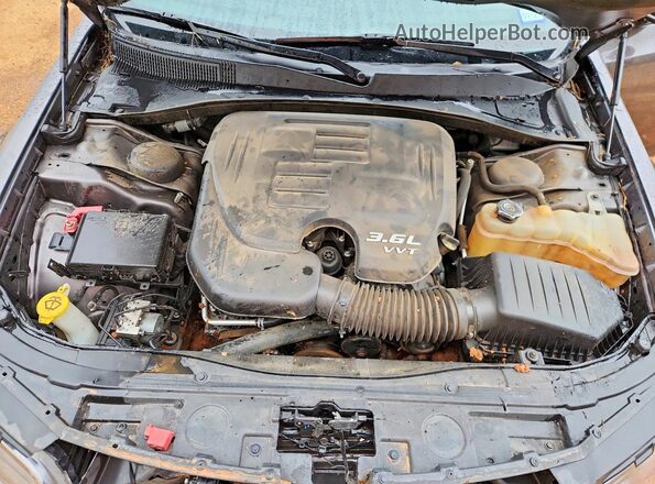2C3CCABG8MH626437 2021 CHRYSLER 300 Gray Սալոնի հետևի տեսք