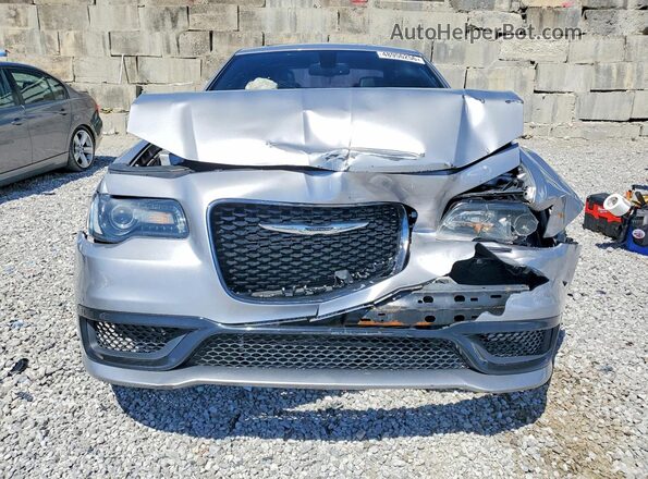 2C3CCABG9GH141289 2016 CHRYSLER 300 Silver Widok z przodu