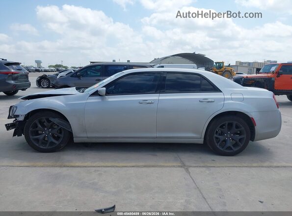 2C3CCABG9MH595862 2021 CHRYSLER 300 Silver 