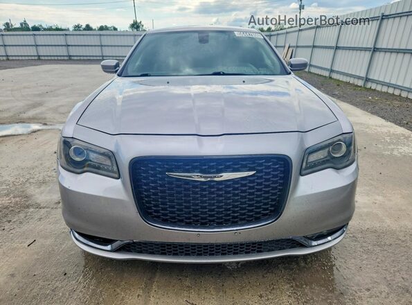 2C3CCABGXGH324863 2016 CHRYSLER 300 Silver Front view