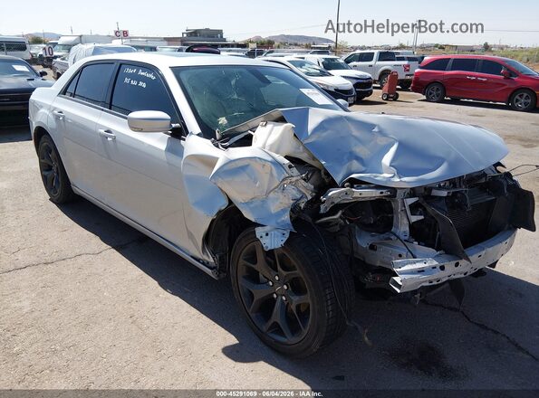 2C3CCABGXNH256626 2022 CHRYSLER 300 Серый Панорамный вид салона 360°