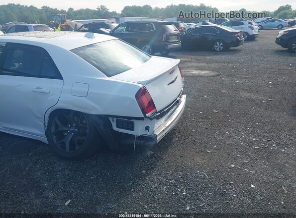 2C3CCABT7PH657891 2023 CHRYSLER 300 White Вид спереду