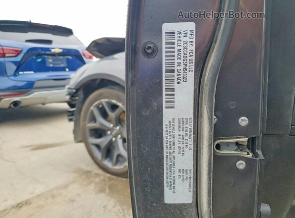 2C3CCADG3PH543323 2023 CHRYSLER 300 Gray ძრავის განყოფილების ხედი