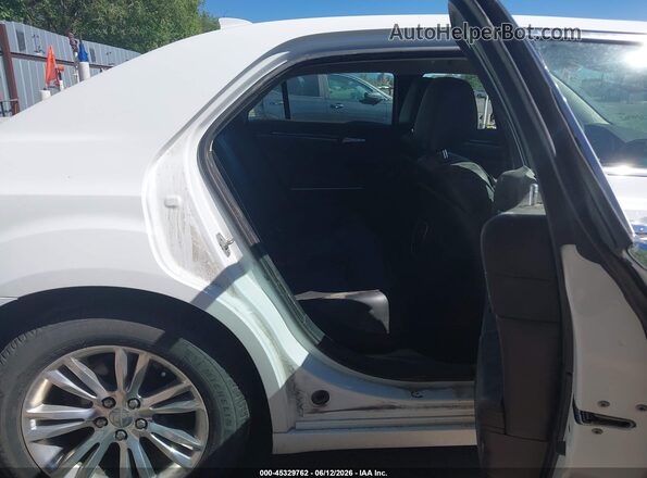 2C3CCAEG0HH570589 2017 CHRYSLER 300 Белый Вид наклейки с VIN-кодом