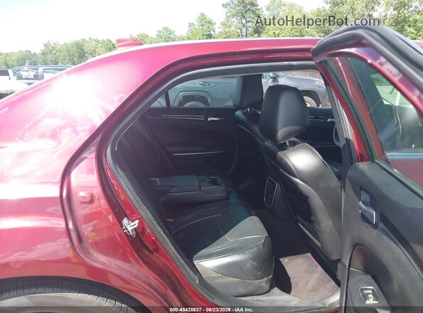 2C3CCAEG0HH582368 2017 CHRYSLER 300 Красный Вид наклейки с VIN-кодом