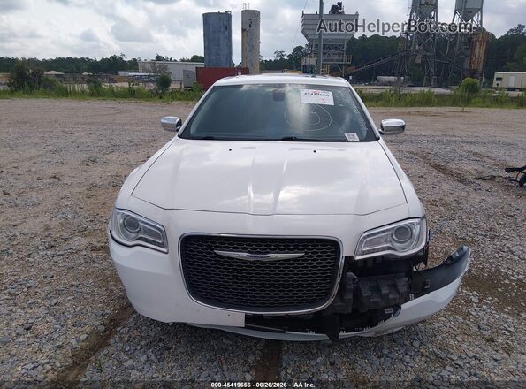 2C3CCAEG1KH634193 2019 CHRYSLER 300 Белый Вид задней части салона