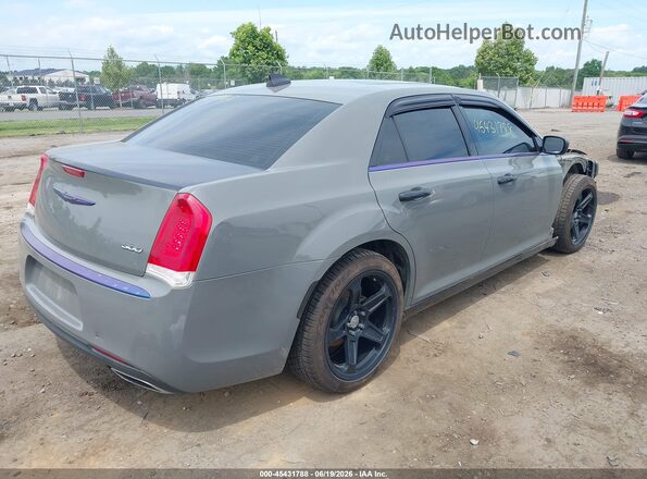 2C3CCAEG2JH149012 2018 CHRYSLER 300 Gray Rear right