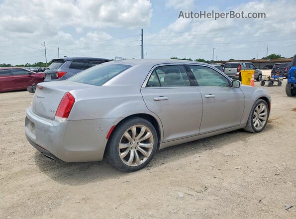 2C3CCAEG2JH198744 2018 CHRYSLER 300 Silver Հետևի աջ