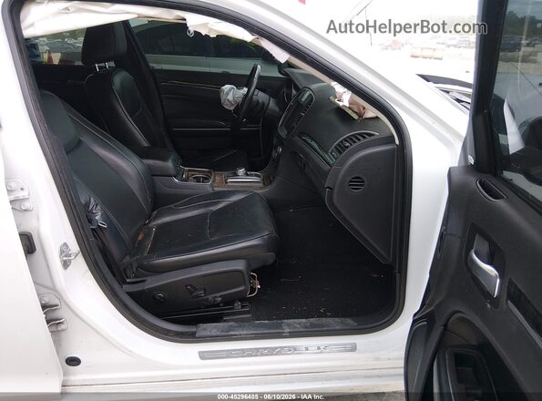 2C3CCAEG4LH127922 2020 CHRYSLER 300 White Front interior view