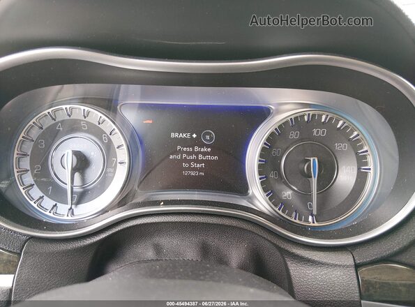 2C3CCAEG5HH540231 2017 CHRYSLER 300 Gray უკანა სავარძლების ხედი