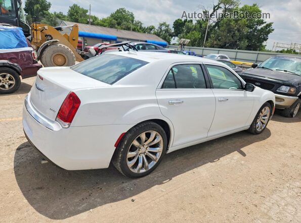 2C3CCAEG5JH154060 2018 CHRYSLER 300 White Rear right