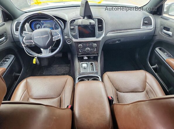 2C3CCAEG5JH154060 2018 CHRYSLER 300 White Dashboard view