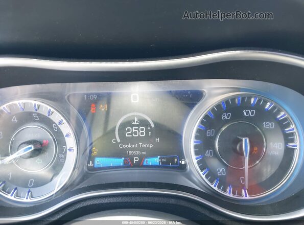 2C3CCAEG5JH243398 2018 CHRYSLER 300 Blue Vista de los asientos traseros