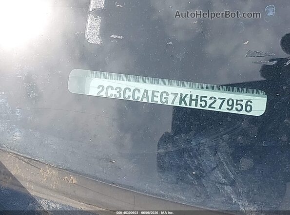 2C3CCAEG7KH527956 2019 CHRYSLER 300 White Вид підкапотного простору