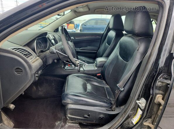 2C3CCAEG8KH536391 2019 CHRYSLER 300 Black Front interior view