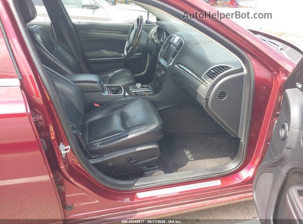 2C3CCAEG9GH135715 2016 CHRYSLER 300 Red Widok wnętrza z przodu